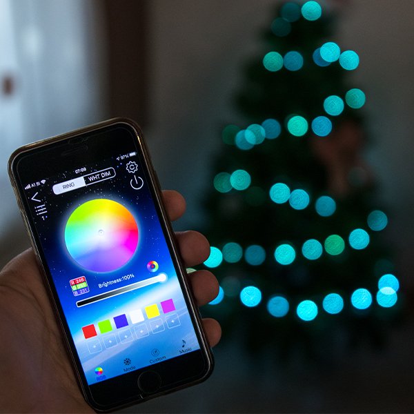 ChristmasLights, sviatočné svetlá, ktoré môžete ovládať pomocou svojho smartfónu - Image 2